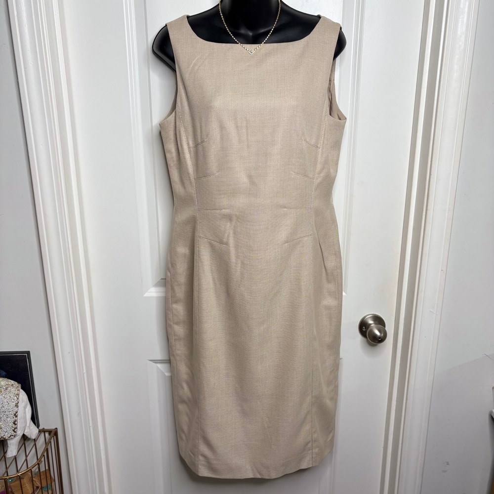 Escada Virgin Wool & Silk Dress Size 38 / US 8 Sleeveless Sheath Dress Beige EUC